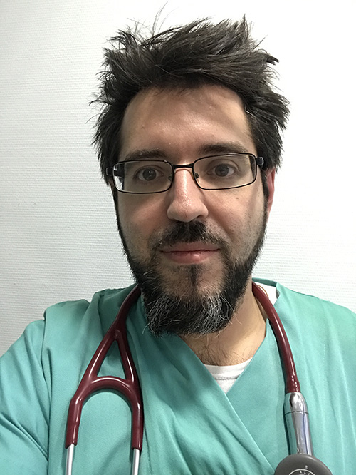  Dr. Esteban  Cano Jiménez